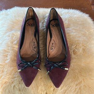 Soft Classic 2” Heel Pumps, Bordeaux Suede/Black Patent Leather trim, Size 8